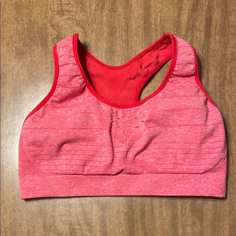 Seamless Red Sports Bra